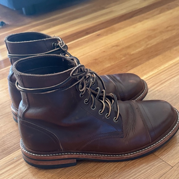 Oak Street Bootmakers Cap-Toe Trench Brown Leather Boots - Picture 5 of 9